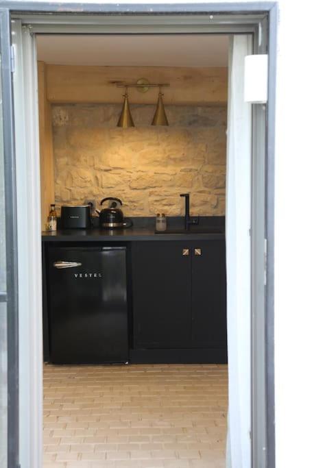 Historical Stone House With Small Patio Urla